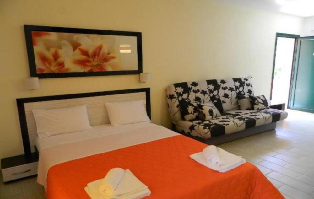 Stefania Sun Apartments นิกิติ ภายนอก รูปภาพ